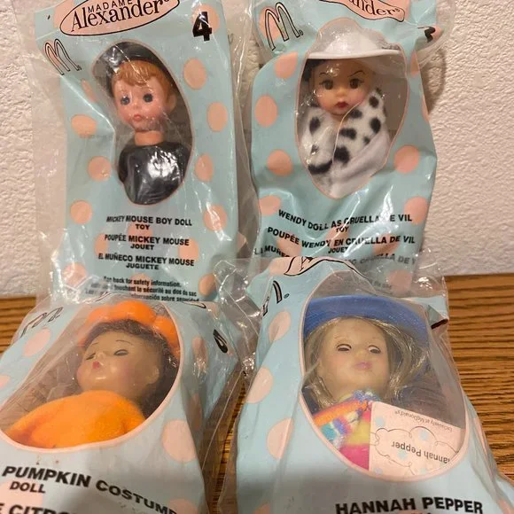 Four Packaged Madam Alexander Dolls - Picture 13 of 13